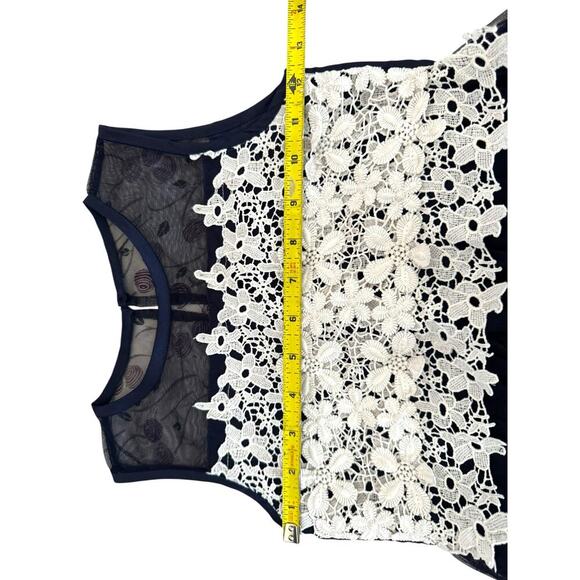 Navy Blue Girls Party Dress with White Floral Lace Bodice - No Size Tag - Picture 4 of 5